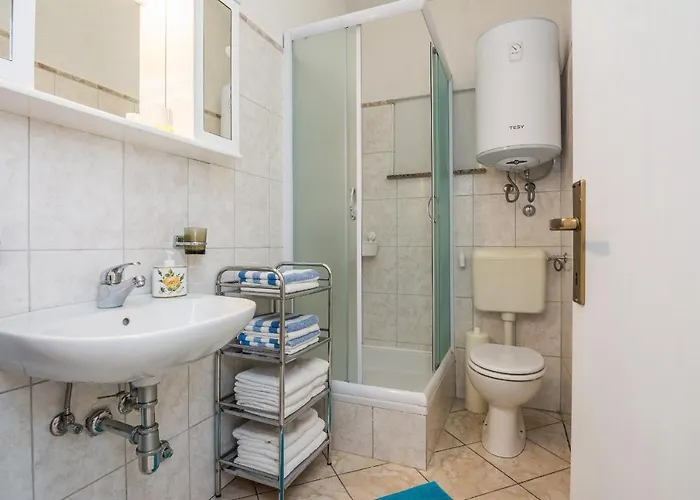 By The Sea - Lozice, - 20202 Apartamento *